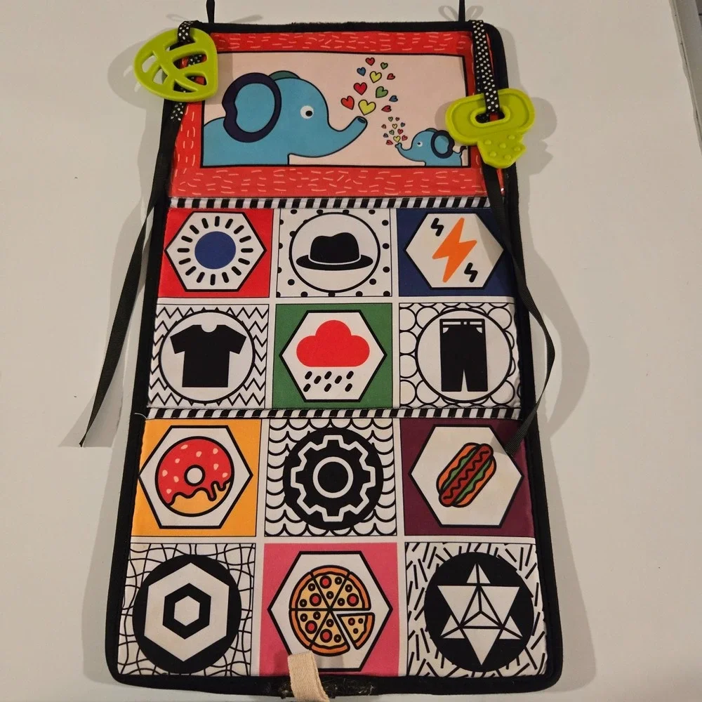 See, Touch, Learn: The Visual Quiet Book Experience , Age 0-12months up to 3 yrs